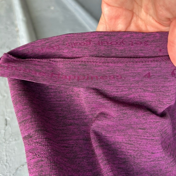 Lululemon purple swiftly tech racer back, size 4 - Picture 7 of 9